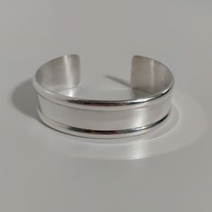 Lag-Zuni Sterling Silver Cuff Bracelet